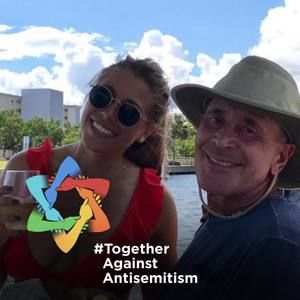 Meet your Posher, Carli